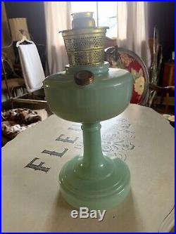Antique Aladdin Nu-Type Model B Jade-ite Kerosene Lamp, Very Nice