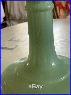 Antique Aladdin Nu-Type Model B Jade-ite Kerosene Lamp, Very Nice