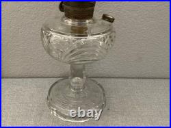Antique Aladdin Oil Lamp Clear Lincoln Drape