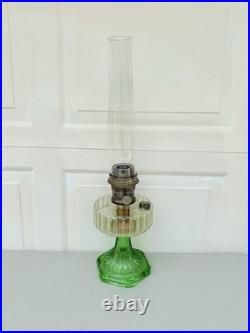Antique Aladdin Oil Lamp Corinthian Model B Burner