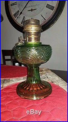 Antique Aladdin Oil Lamp Emerald Lincoln Drape