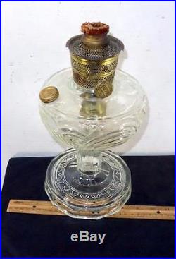 Antique Aladdin Oil Lamp Mantle Lamp Co. Kerosene Washington Drape