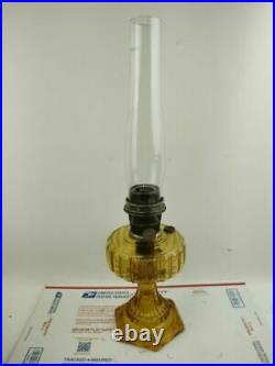 Antique Aladdin Oil Lamp Model B With Chimney Lighting Kerosene Collectible
