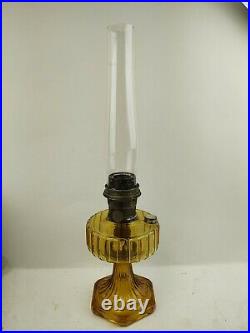 Antique Aladdin Oil Lamp Model B with Chimney Lighting Kerosene Off Grid works