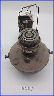 Antique Aladdin Oil Lamp, Train Passenger Car, Nu Type-B, replacment Shade C1677S