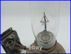 Antique Aladdin Oil Lamp, Train Passenger Car, Nu Type-B, replacment Shade C1677S