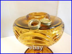 Antique Aladdin Oil Lamp Washington Drape Gorgeous Amber Color B Burner, Chimney