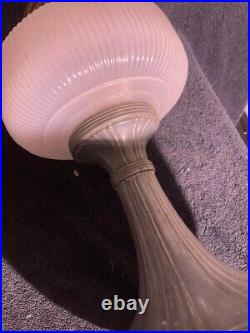 Antique Aladdin Queen White Moonstone WithSilver Base Model B-96, 1935-36