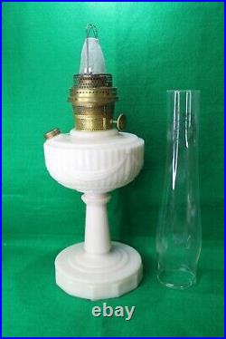 Antique Aladdin TALL Lincoln Drape Beige Alacite Model B-75 Oil Lamp COMPLETE