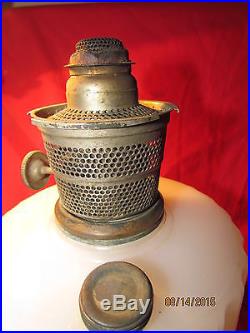 Antique Aladdin Type B Corinthian NU TYPE Oil-Kerosene Lamp Black with White Font