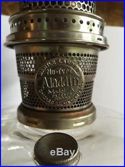 Antique Aladdin Venetian Model A Oil Lamp Mantle Company Crystal 99 Uranium 1933