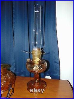 Antique Aladdin Washington Drape Amber Oil Lamp withShade Nu-type Burner