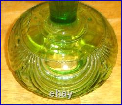 Antique Aladdin Washington Drape Green Uranium Oil Lamp Fount/Base Only Glows
