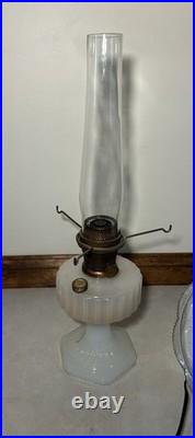 Antique Aladdin White Moonstone B-110 Corinthian Oil Lamp 1935-1936 With Shade