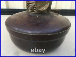 Antique Aladdin bakelite oil kerosene lamp