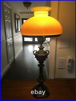 Antique Converted Aladdin Kerosene oil lamp electric PERFECT CONDITION