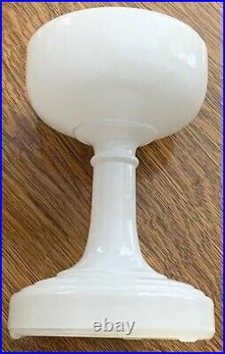Antique EAPG Simplicity Pattern Glass White B Aladdin Oil Kerosene Mantle Lamp