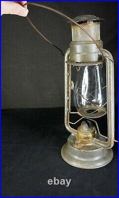 Antique HURWOOD ALADDIN Oil Kerosene SIDE LIFT LAMP Lantern Clear Globe