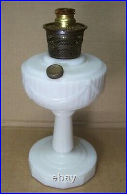 Antique Kerosene Lamp Aladdin Milk Glass Vtg Lincoln Drape Brass Round Wick #R31
