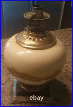 Antique Oil Lamp Aladdin Lamp Gone With The Wind Parlor Style