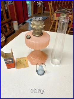 Antique Oil Lamp Aladdin Nu-Type Model B Pink. Excellent condition