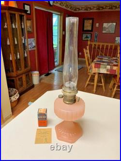 Antique Oil Lamp Aladdin Nu-Type Model B Pink. Excellent condition