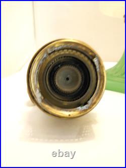 Antique Original Aladdin B125 Oil Lamp Wht Over Green Jadeite Moonstone 1936