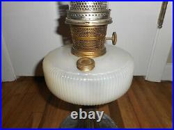 Antique Vintage 1937-38 White ALADDIN QUEEN OIL LAMP w CHIMNEY & Metal Base