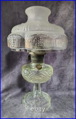 Antique Vintage Aladdin Clear Drape Oil Lamp Complete With Shade