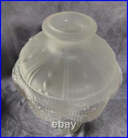 Antique Vintage Aladdin Clear Drape Oil Lamp Complete With Shade