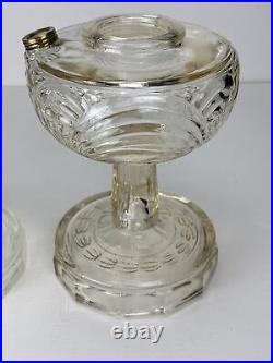 Antique Vintage Glass Aladdin Kerosene Oil Lamp Washington Drape Crow Foot (5)