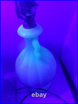 Antique Vintage Uranium Vaseline Alacite Glass Aladdin Lamp Base Rewired