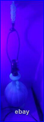 Antique Vintage Uranium Vaseline Alacite Glass Aladdin Lamp Base Rewired