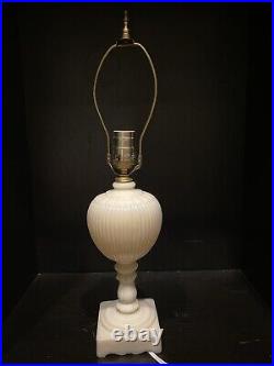 Antique Vintage White Uranium Vaseline Alacite Glass Aladdin Art Deco Lamp WORKS