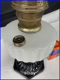 Antique Vtg COMPLETE Aladdin Oil Lamp B-124 Corinthian Black & White Moonstone