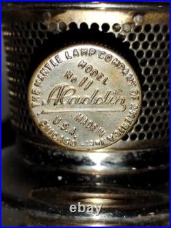 Antique aladdin kero/oil table lamp model 11