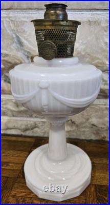Antique / vintage Rare Aladdin B pink Alacite Lincoln Drape Kerosene / oil lamp