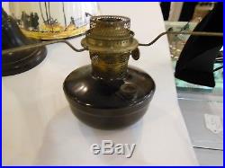 Australian Aladdin Bakelite Lamp, both Font and Pedestal are Bakelite, mod 1609