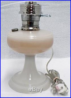BEAUTIFUL CREAM COLOR Venetian model 100 ELECTRIFIED ALADDIN KEROSENE LAMP