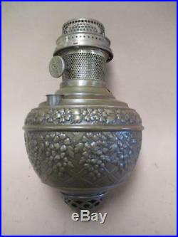 Banquet lamp font, Juno lamp, oil kerosene, Aladdin 12 burner, antique