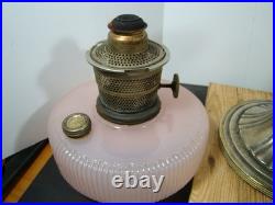 Beautiful Aladdin Oil Lamp Pink Queen Lamp with Shade Model B Original