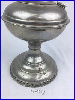 Beautiful Vintage ALADDIN Kerosene Oil Lamp Model 6