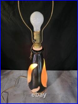 Beautiful Vintage Aladdin G-324 Alacite Glass Table Lamp MCM Black White. Works