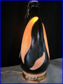 Beautiful Vintage Aladdin G-324 Alacite Glass Table Lamp MCM Black White. Works