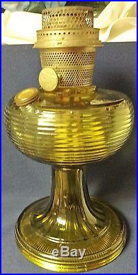 Beehive Light Amber Kerosene Lamp Aladdin Mantle Lamp Company