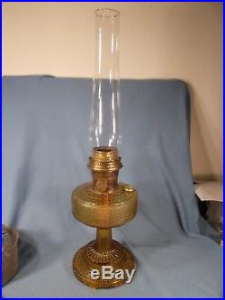 C1933 ALADDIN model #106 Amber COLONIAL Kerosene Oil Lamp Burner Chimney