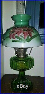 C1935-36 Aladdin kerosene LAMP, Corinthian, B102, green crystal, shade, 21t