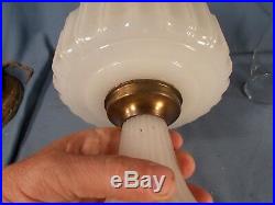 C1935 ALADDIN B-110 WHITE Moonstone Corinthian Kerosene Oil Lamp wBurner Chimney