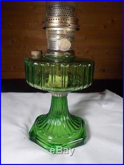 C1935 ALADDIN B102 Green Crystal Corinthian Kerosene Oil Lamp Burner & Chimney