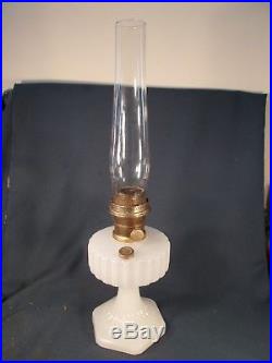 C1935 ALADDIN B110 White Moonstone Corinthian Kerosene Oil Lamp Burner Chimney